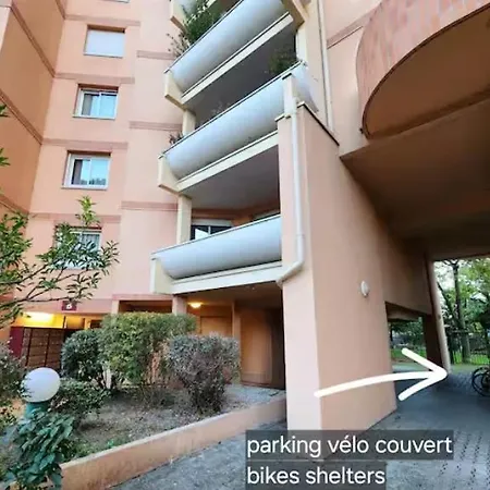 Guest house Private In Shared