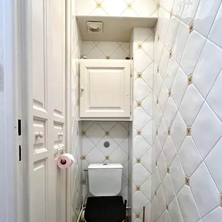 Guest house Private In Shared Toulouse