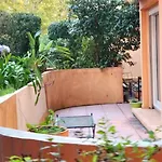 בית הארחה Private In Shared *